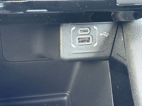 New 2026 Jeep Compass Trailhawk w/ Sun, Sound & Navigation Group AWD/4WD image 23