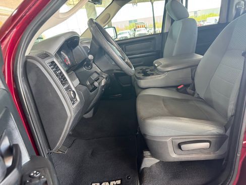 Used 2017 RAM 1500 Tradesman w/ Popular Equipment Group RWD image 9