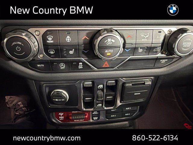 Used 2024 Jeep Wrangler Unlimited Rubicon w/ Technology Group AWD/4WD image 22