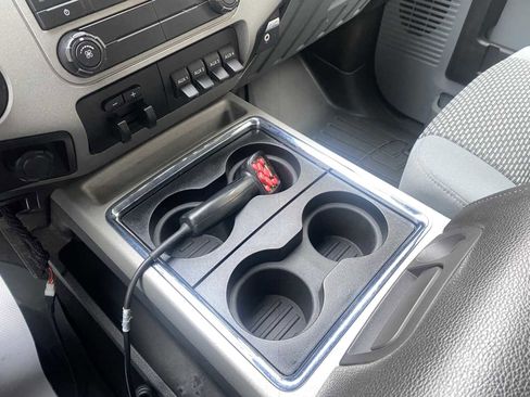 Used 2015 Ford F250 XLT w/ XLT Value Package image 21