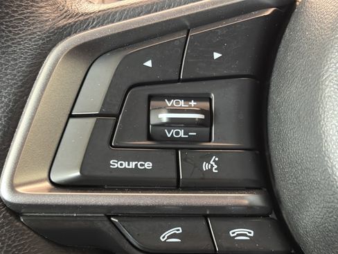 Used 2022 Subaru Outback Premium w/ Popular Package #1 image 17