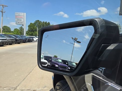 Used 2024 Ford F150 XLT AWD/4WD image 37