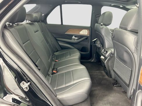 Used 2021 Mercedes-Benz GLE 450 4MATIC image 21