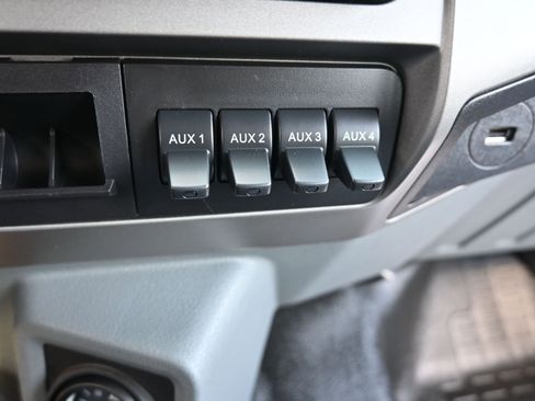 New 2026 Ford F650 2WD SuperCab Super Duty image 27