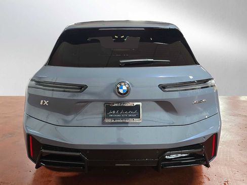 Used 2026 BMW iX xDrive45 w/ M Sport Package AWD/4WD image 4