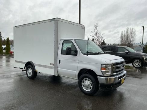New 2026 Ford E-350 and Econoline 350 Super Duty w/ Interior Upgrade Package RWD image 3