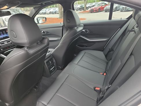 Certified 2024 BMW 330i Sedan w/ Convenience Package RWD image 9