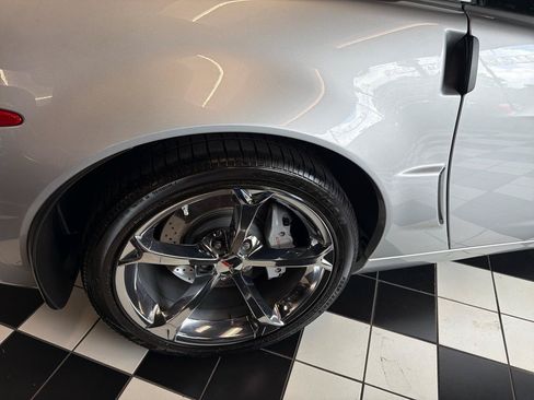 Used 2012 Chevrolet Corvette Grand Sport w/ Battery Protection Package RWD image 9