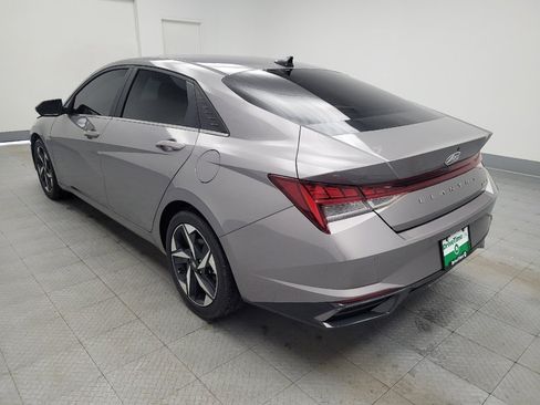 Used 2023 Hyundai Elantra Limited image 5