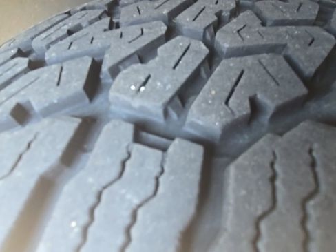 Used 2018 Toyota Tacoma TRD Sport AWD/4WD image 9