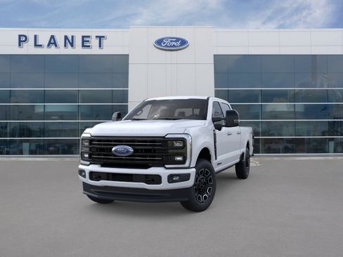 New 2026 Ford F250 Platinum w/ FX4 Off-Road Package AWD/4WD image 2