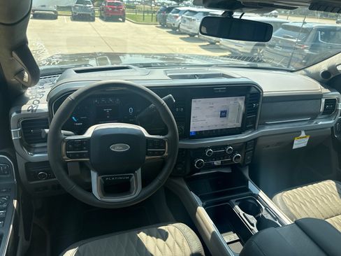 Used 2026 Ford F450 Platinum w/ Platinum Plus Package AWD/4WD image 6