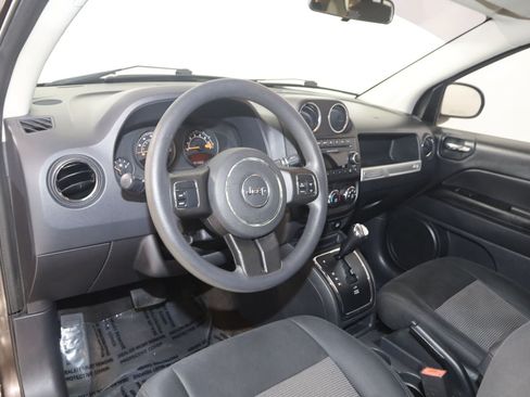 Used 2014 Jeep Compass Sport w/ Power Value Group FWD image 17