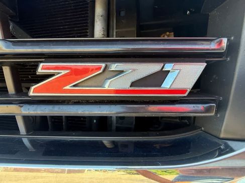 Used 2015 Chevrolet Silverado 3500 LT w/ LT Convenience Package image 19