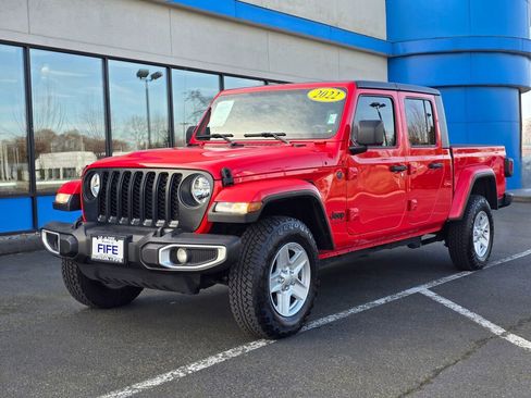 Used 2022 Jeep Gladiator Sport image 1