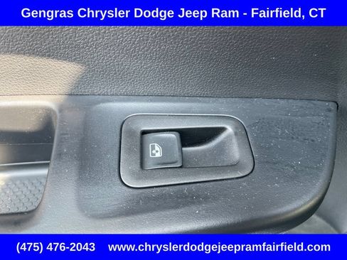 Used 2024 Volkswagen Taos S AWD/4WD image 33
