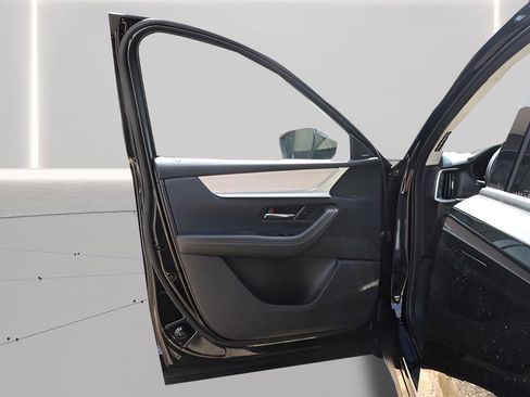 New 2025 MAZDA CX-70 Plug-In Hybrid w/ Premium Pkg image 17