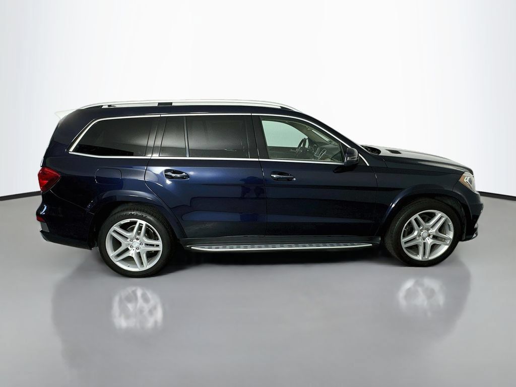 Used 2014 Mercedes-Benz GL 550 4MATIC image 8