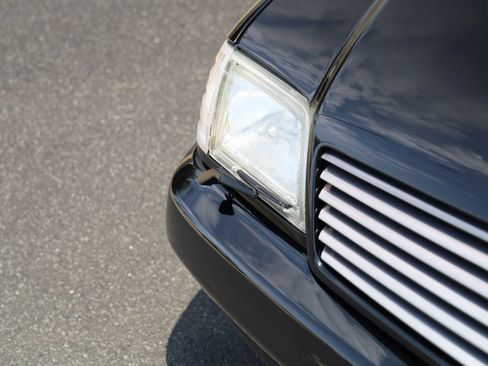 Used 2001 Mercedes-Benz SL 500 image 2