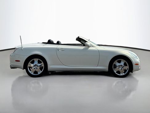Used 2005 Lexus SC 430 Convertible w/ Preferred Accessory Pkg RWD image 8