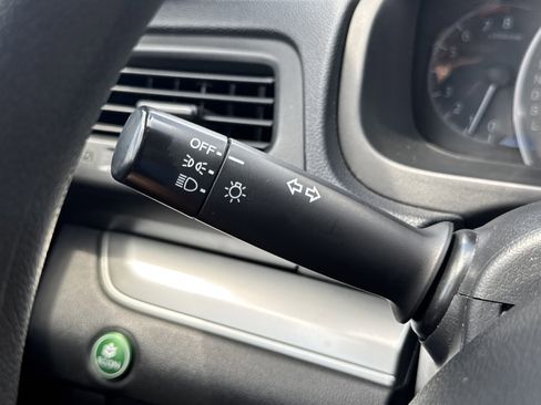 Used 2016 Honda CR-V LX image 19
