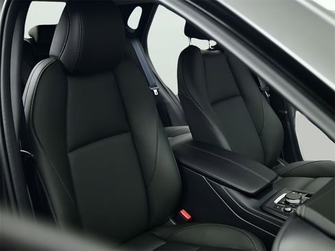 New 2026 MAZDA CX-30 AWD 2.5 S w/ Select Sport Pkg image 5