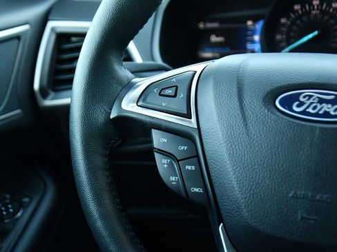 Used 2024 Ford Edge SEL w/ Convenience Package image 32