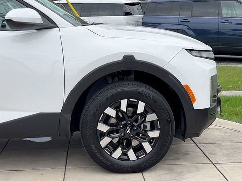New 2026 Hyundai Santa Cruz SE FWD image 13