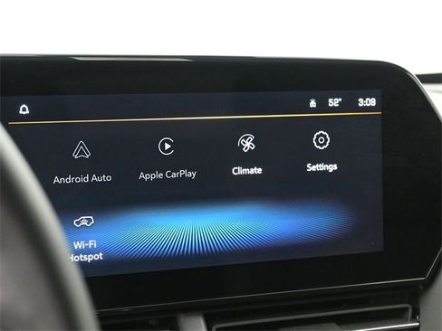 Used 2025 Chevrolet Trax ACTIV w/ Driver Confidence Package image 17