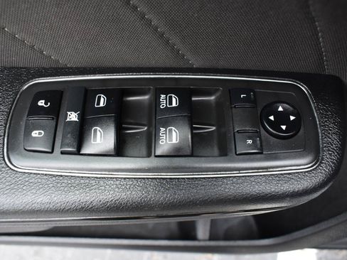 Used 2021 Dodge Charger R/T w/ Harman/Kardon Audio Group RWD image 41