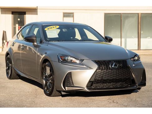 Used 2017 Lexus IS 350 F Sport w/ F Sport Package RWD image 36