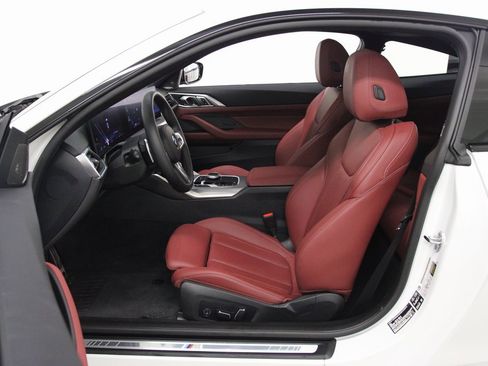 Used 2024 BMW 430i xDrive Coupe w/ M Sport Package image 17