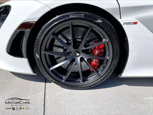 Used 2021 McLaren 720S RWD image 10