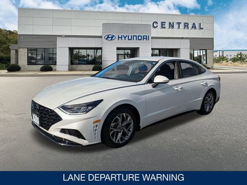 Certified 2023 Hyundai Sonata SEL image 3