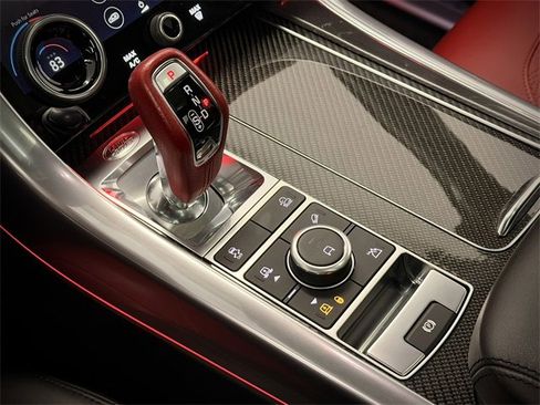 Used 2022 Land Rover Range Rover Sport SVR image 41