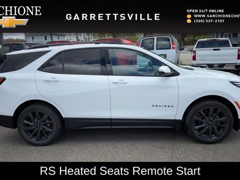 Used 2023 Chevrolet Equinox RS image 1
