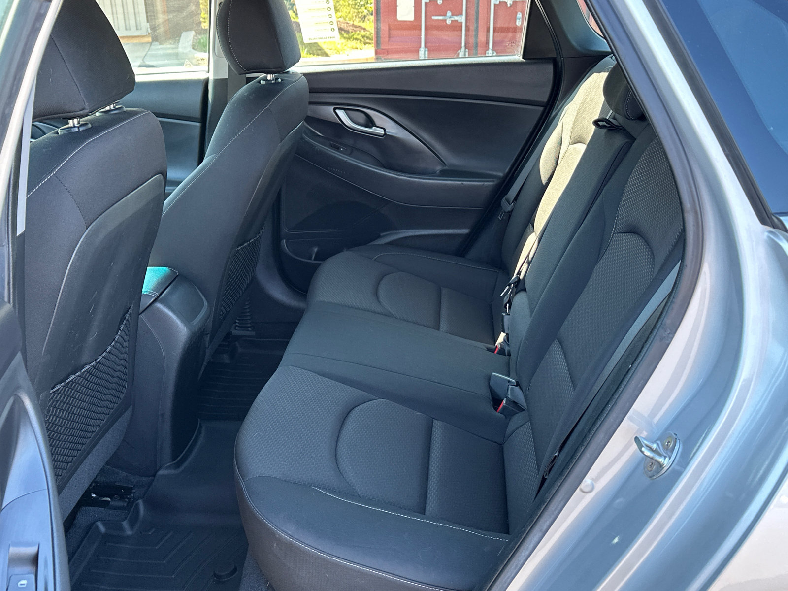 Used 2018 Hyundai Elantra GT w/ Style Package 02 FWD image 17