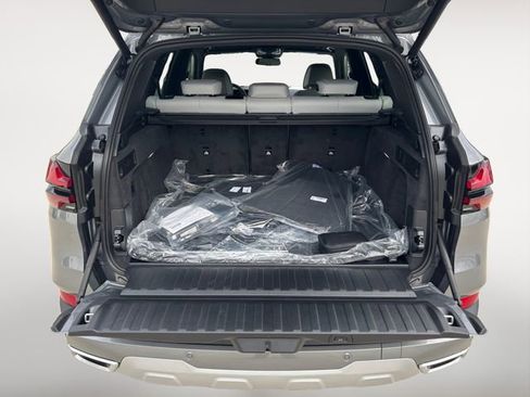 New 2026 BMW X5 xDrive40i image 17