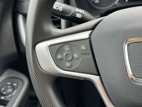 Certified 2023 GMC Terrain SLE image 23