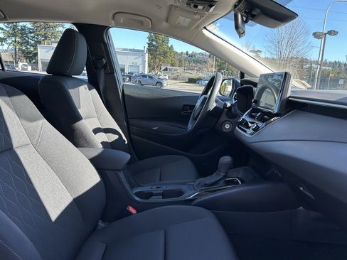 Certified 2025 Toyota Corolla LE image 16