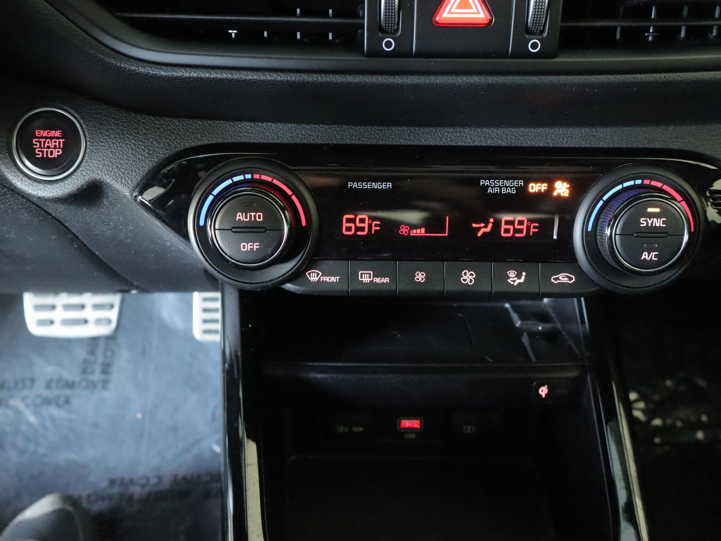 Used 2023 Kia Forte GT w/ GT2 Package FWD image 15