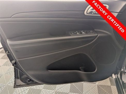 Certified 2021 Jeep Grand Cherokee Laredo image 10