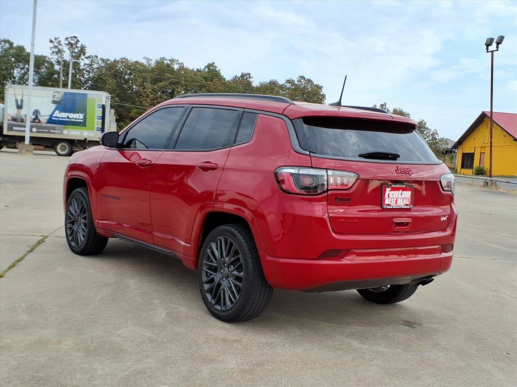Used 2022 Jeep Compass Limited AWD/4WD image 3