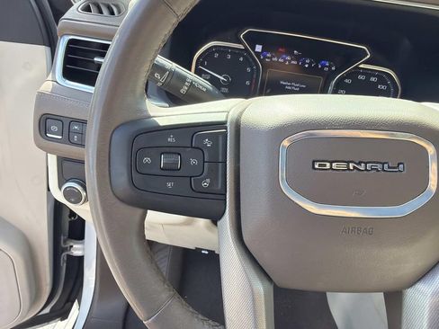 Used 2021 GMC Yukon XL Denali w/ Denali Ultimate Package RWD image 28