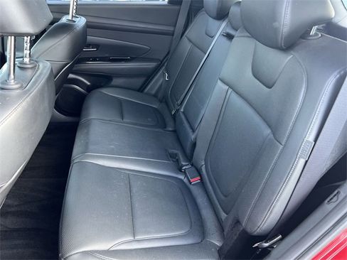 Certified 2025 Hyundai Tucson Limited image 33