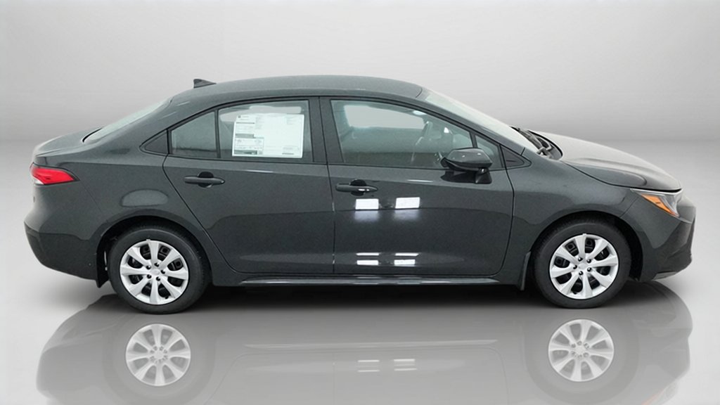 New 2027 Toyota Corolla LE FWD image 14