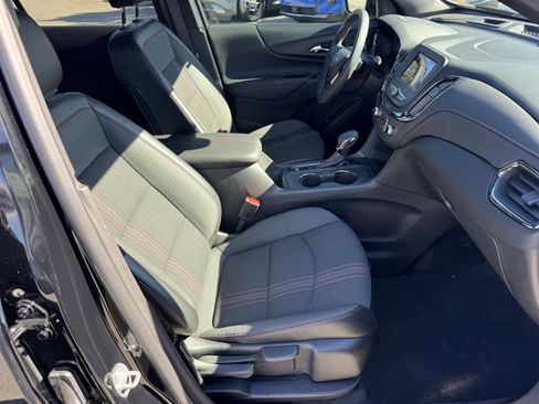 Used 2023 Chevrolet Equinox RS image 13