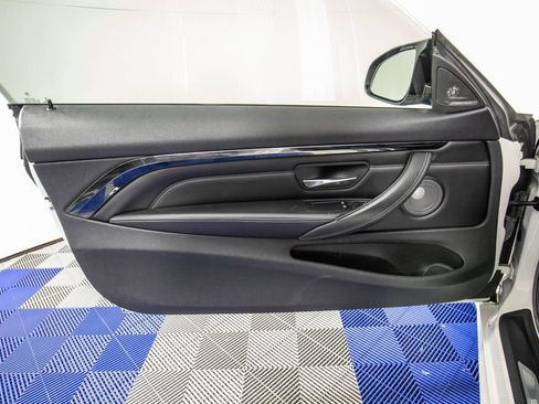 Used 2015 BMW M4 Coupe RWD image 14