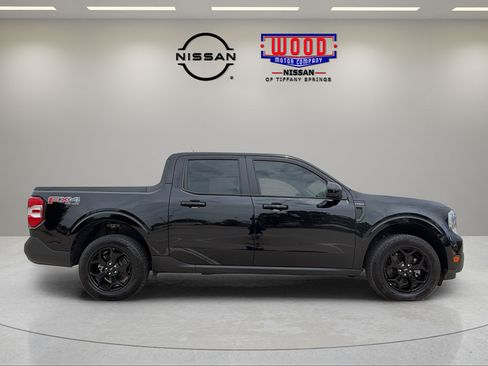 Used 2024 Ford Maverick Lariat w/ FX4 Off-Road Package AWD/4WD image 2