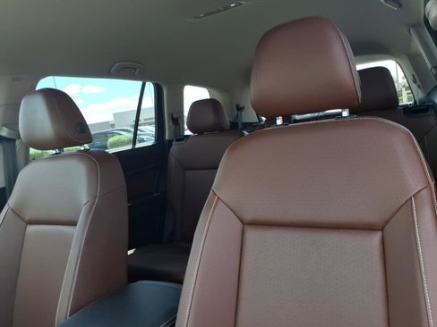 Certified 2021 Volkswagen Atlas SE image 20